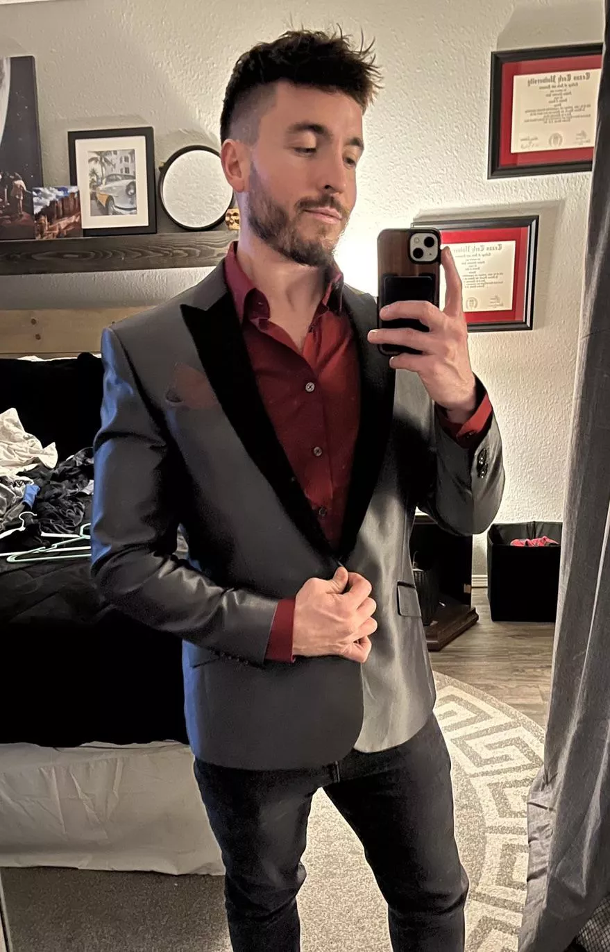 New suit I bought for the holidays. People loved it! I did too. What do you all think?