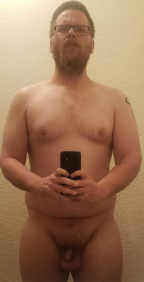No filters, no hard on. Just a 38yo dad bod in all its glory.