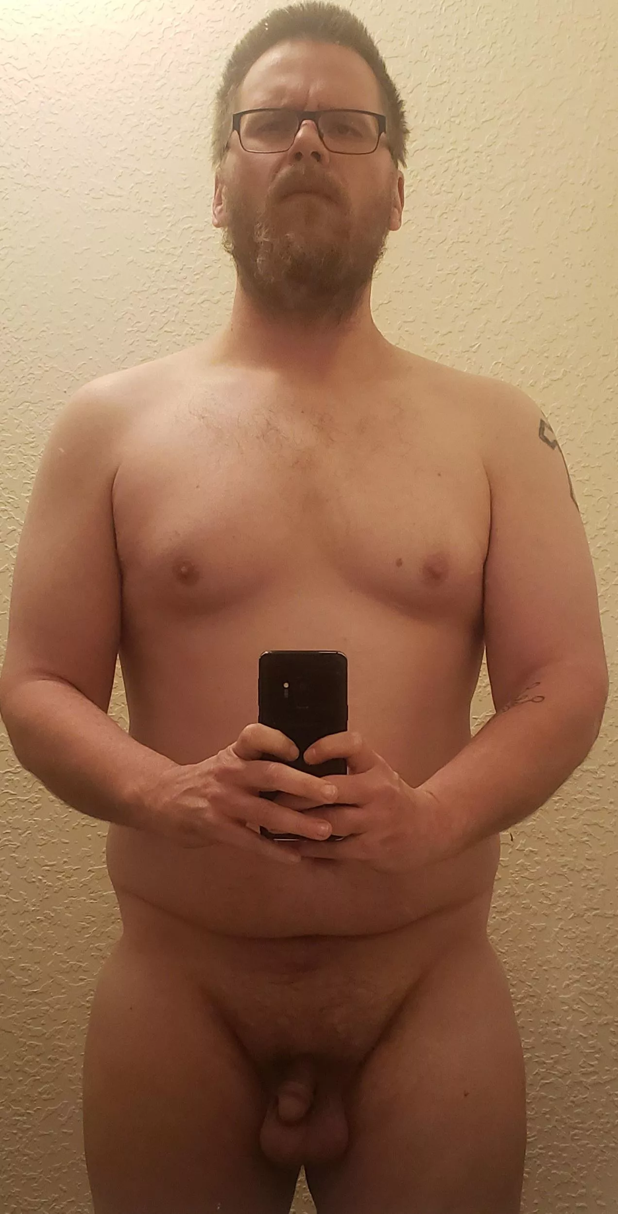 No filters, no hard on. Just a 38yo dad bod in all its glory.