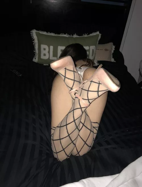 Petite wife 4’9 and 98 lbs ! 27 years old and mom of 3 . What do you guys think ? COMMENT