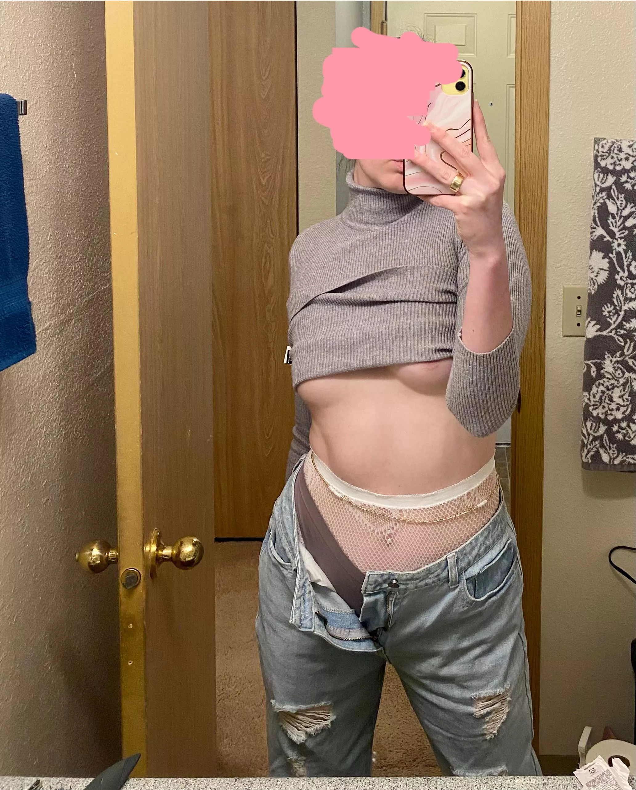 Proof I’m not wearing a bra 😋