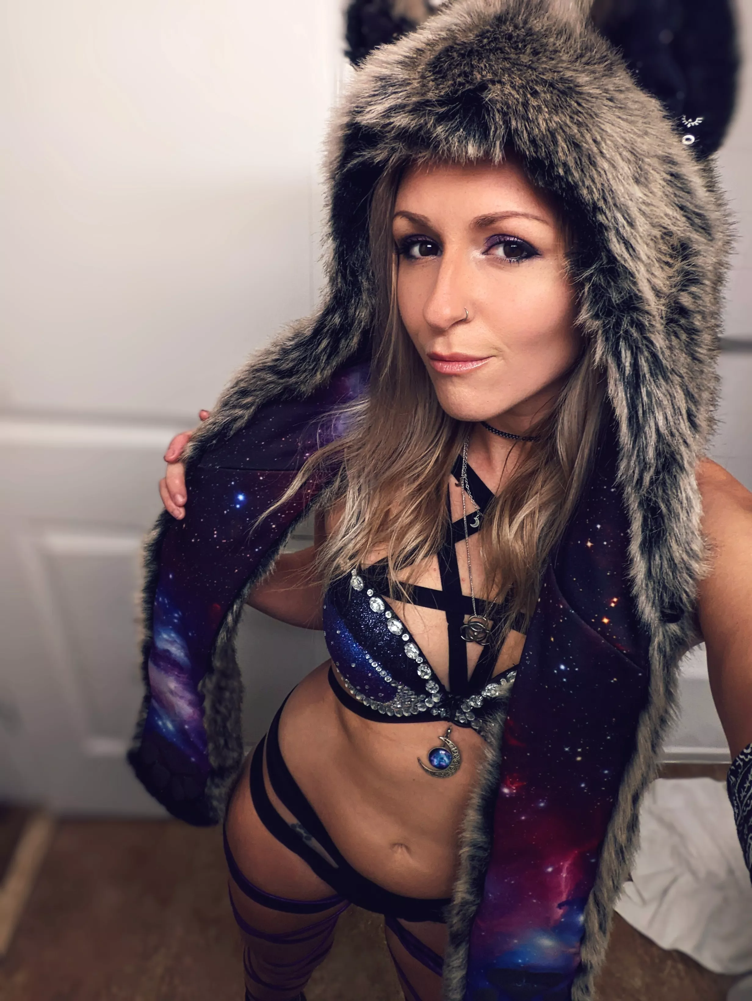 slavin' when i'd rather be ravin' 😮‍💨