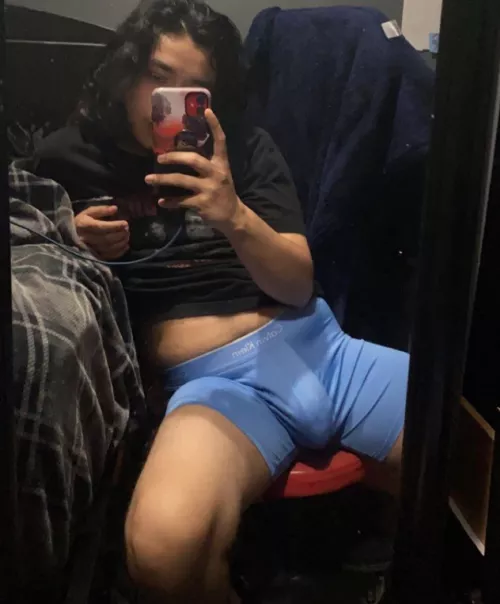 squeeze it sniff it idc