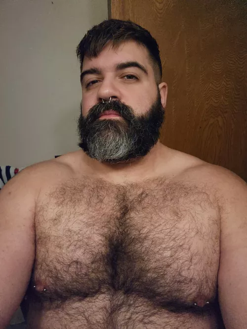 Strong Daddy vibes before bed. Who needs tucked in? 😈