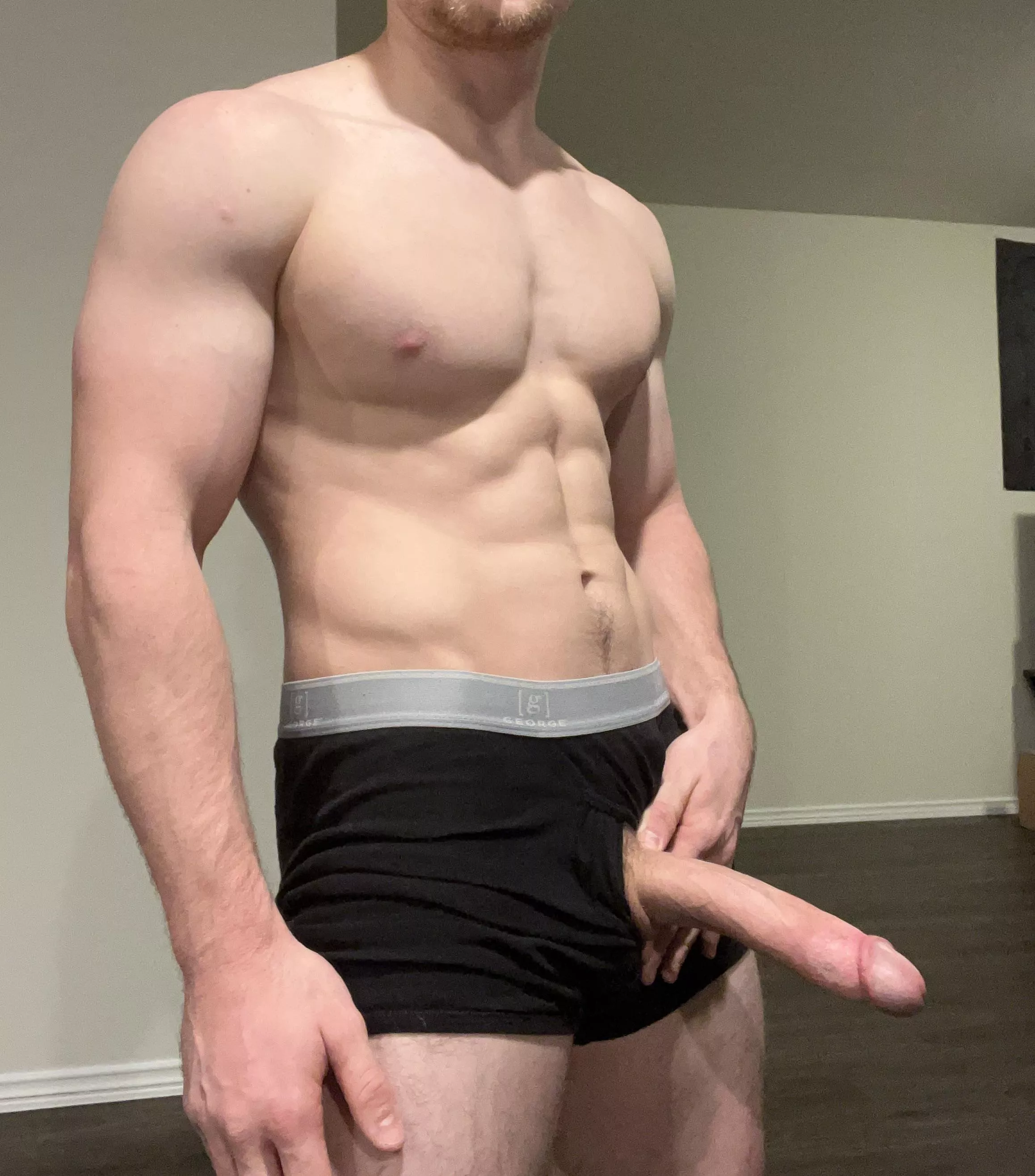 Thick and juicy 💦