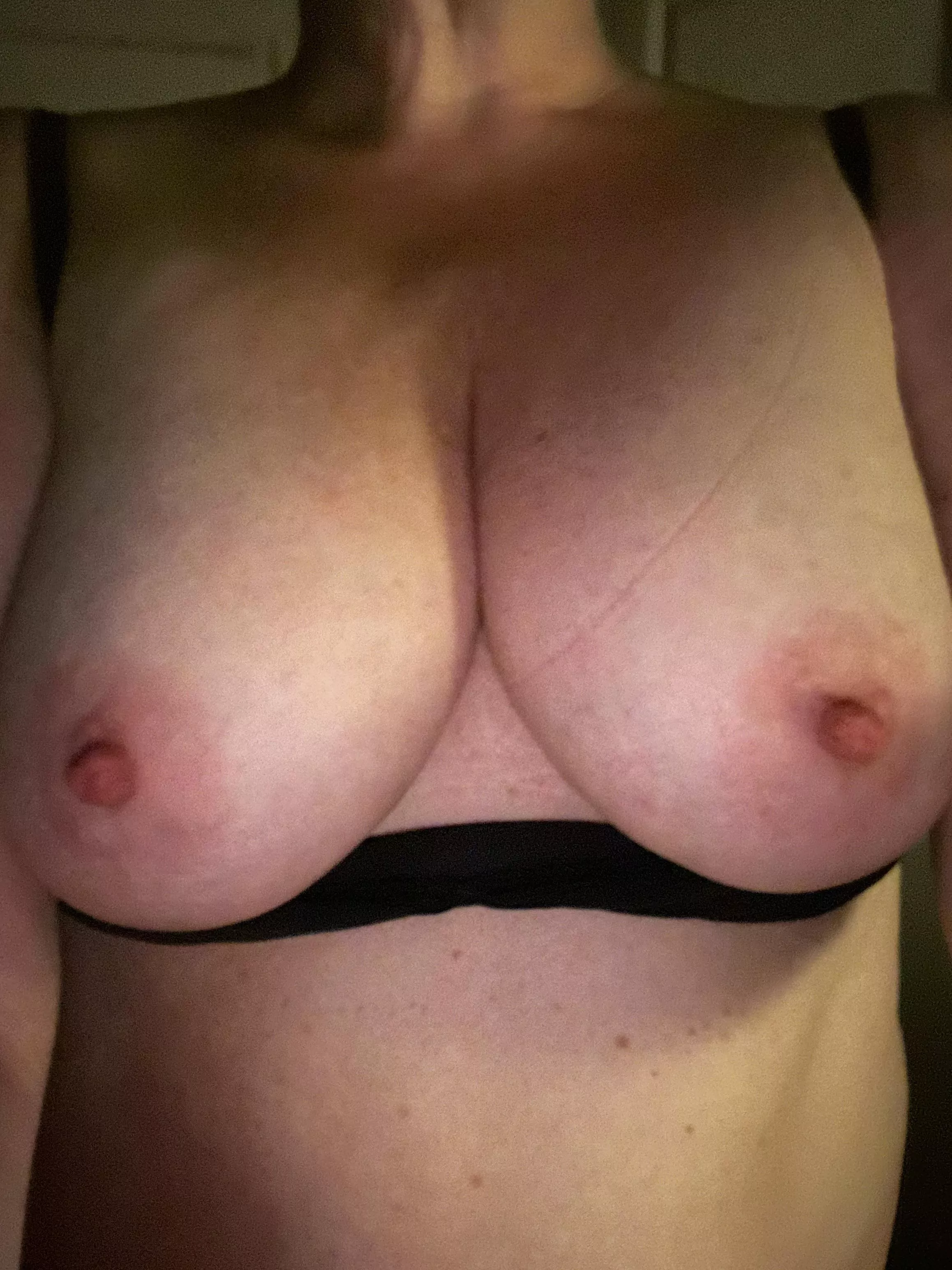 Titties should be seen and felt. ❤️❤️