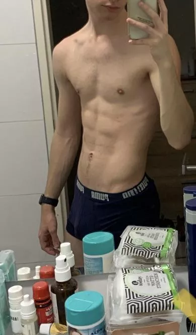 21 college boy. Fit guys HMU. Snap: havefunnow18