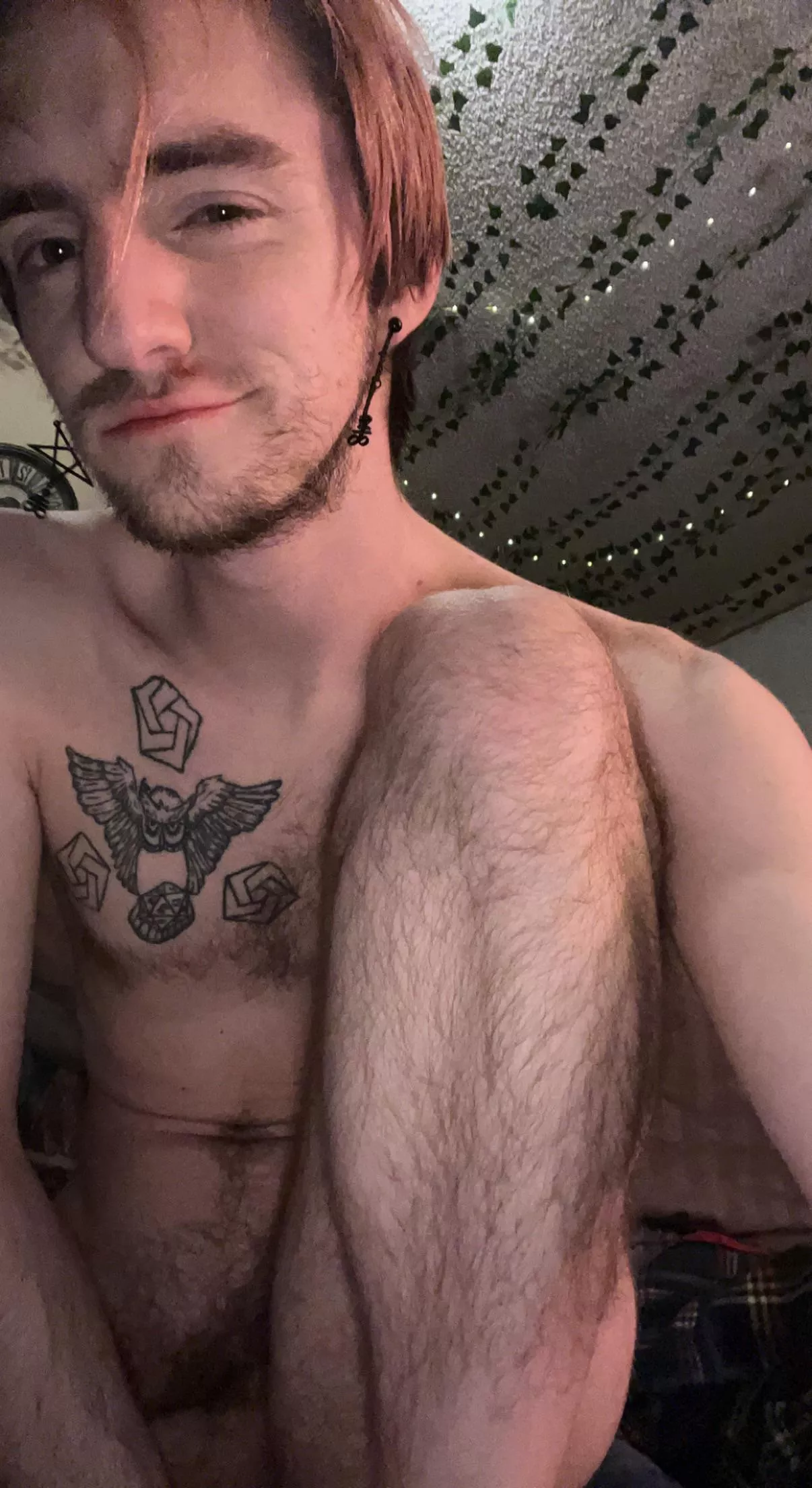 28 (no one under 18!!!) || looking for possible future fun w my s/o hehe || amo snapp: ancientsoulborn