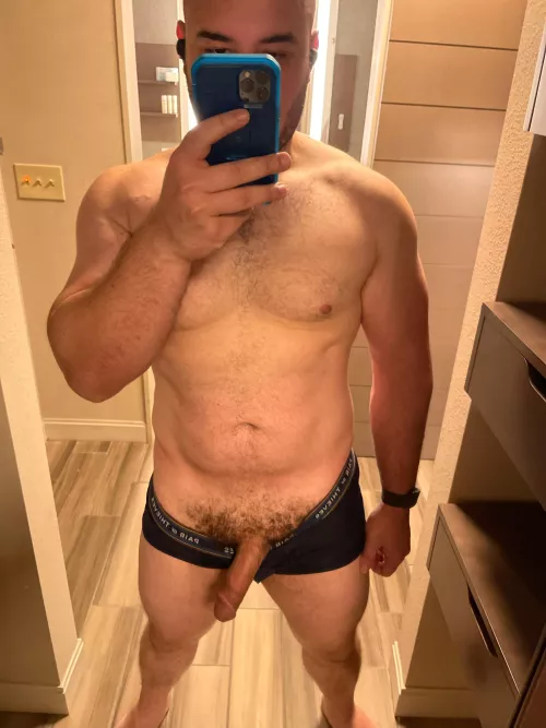 (32) 240LBS of DadBod