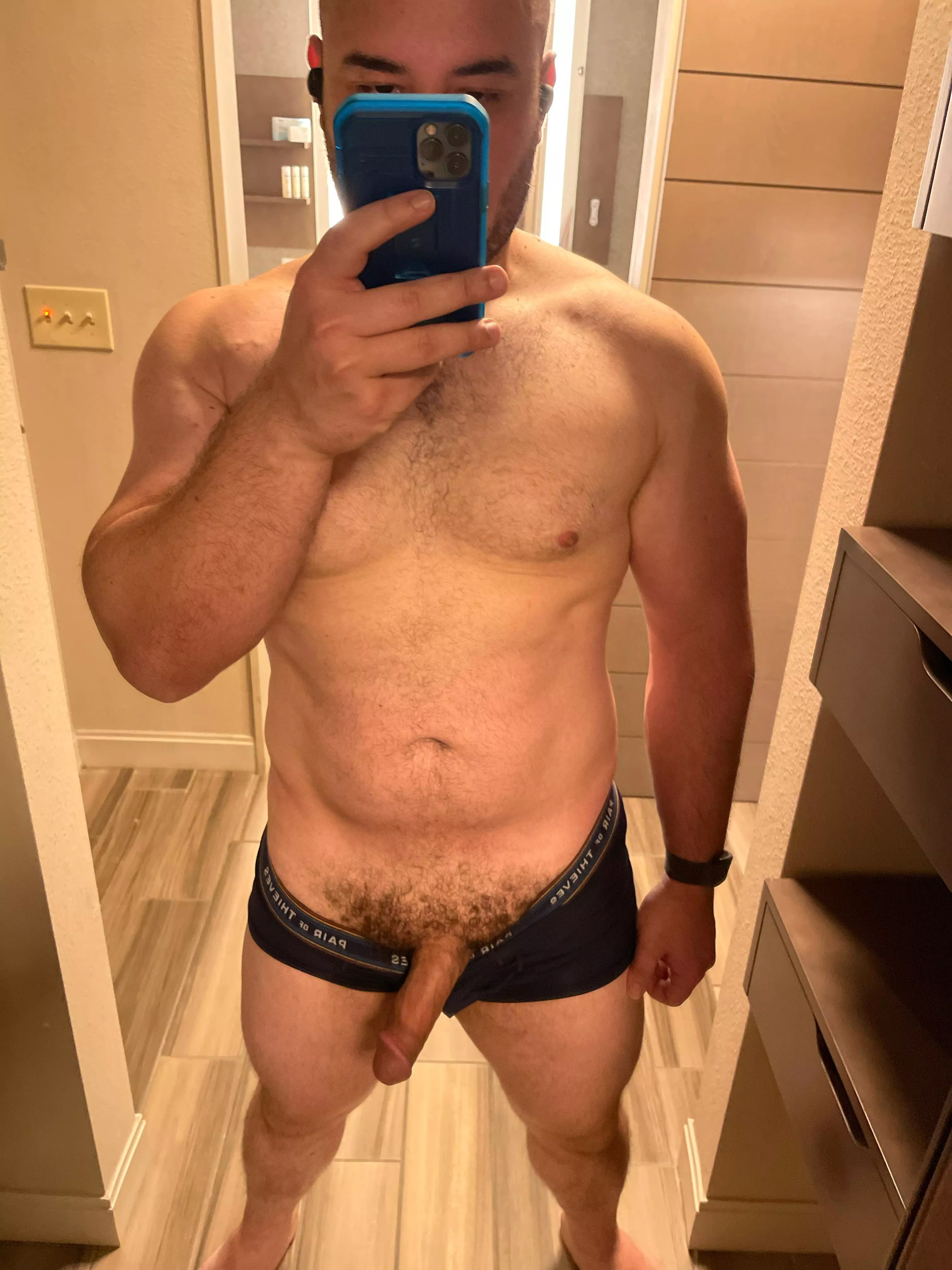 (32) 240LBS of DadBod