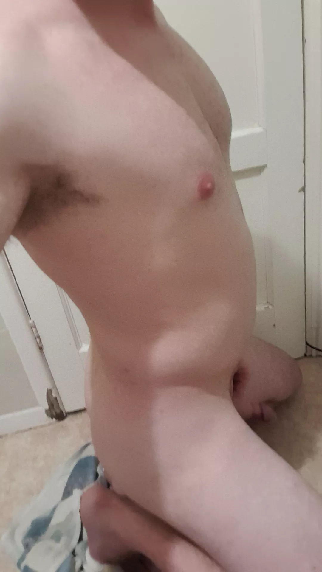 42 slim looking for chat