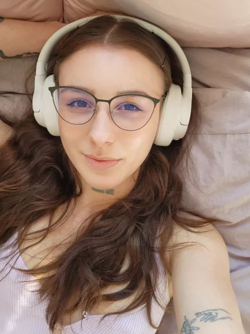 Ahh I can see you so much better now