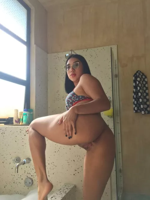 creampie me before he gets home from work baby