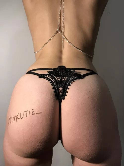 Diamonds and a black thong… and nothing else [f]