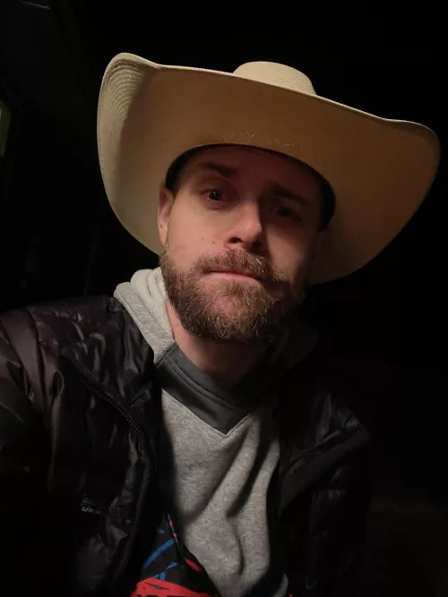 Do I make a cute cowboy?