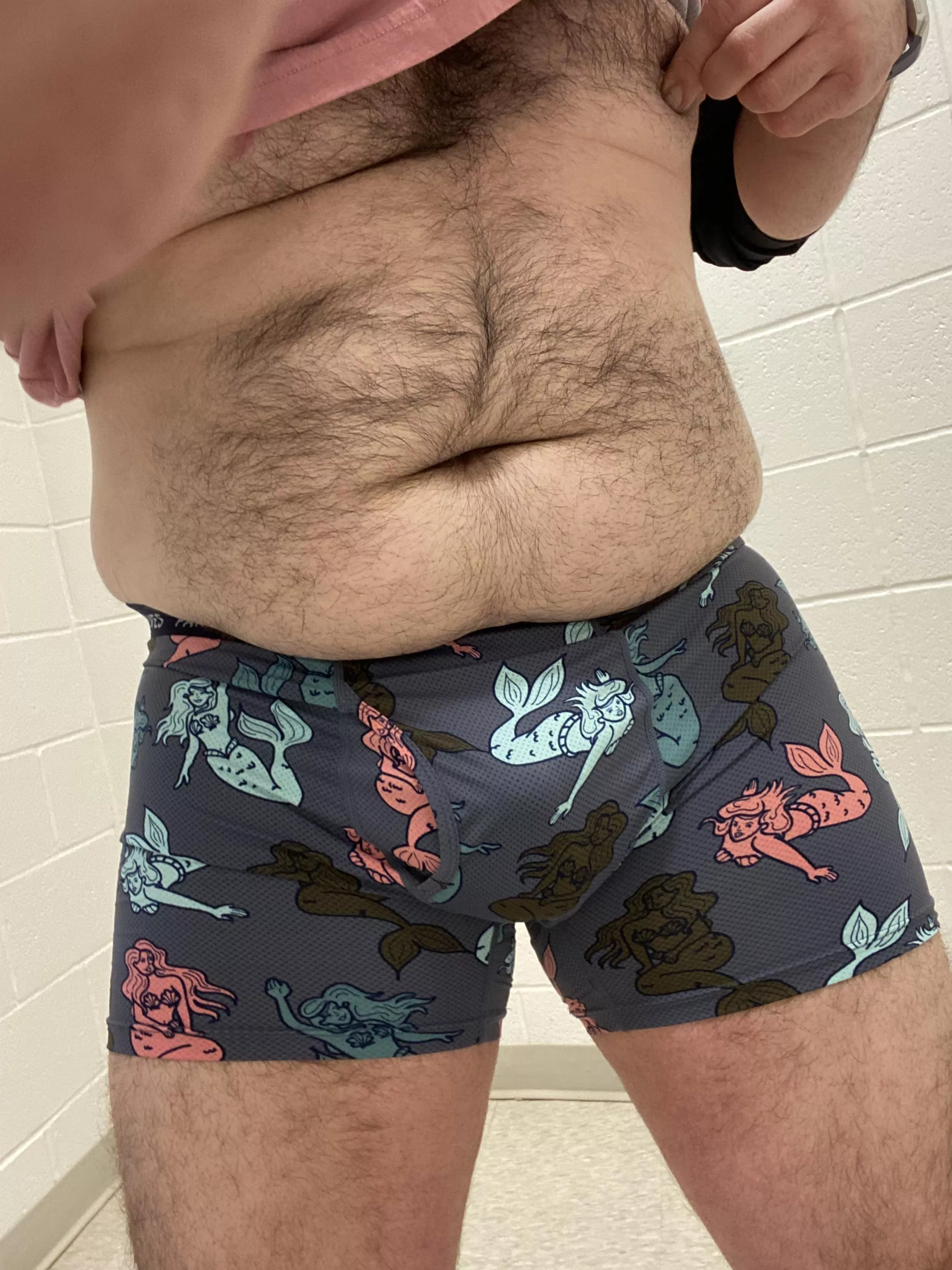 Do you hear the siren’s song? (Aka my bulge looks fantastic in these underwear 😈