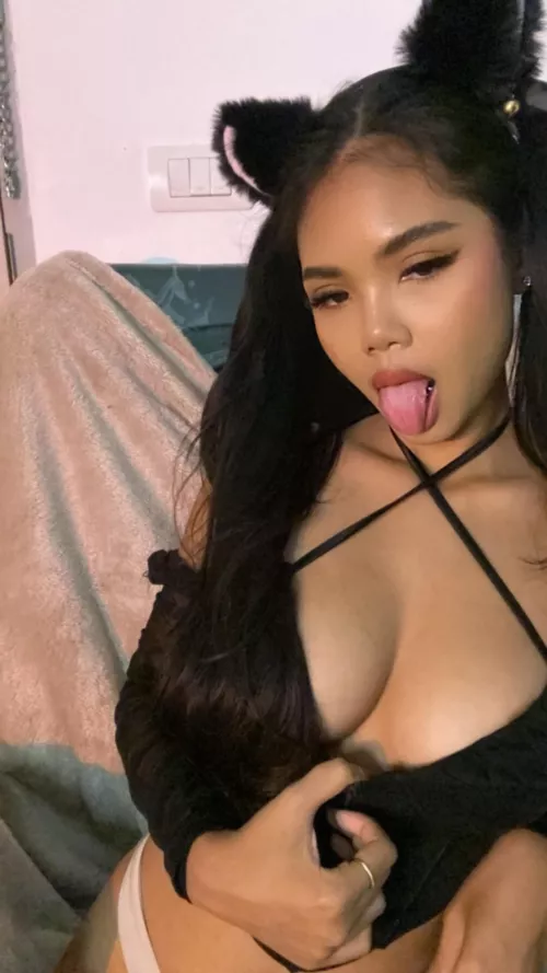 Do you wanna teach me some new things?