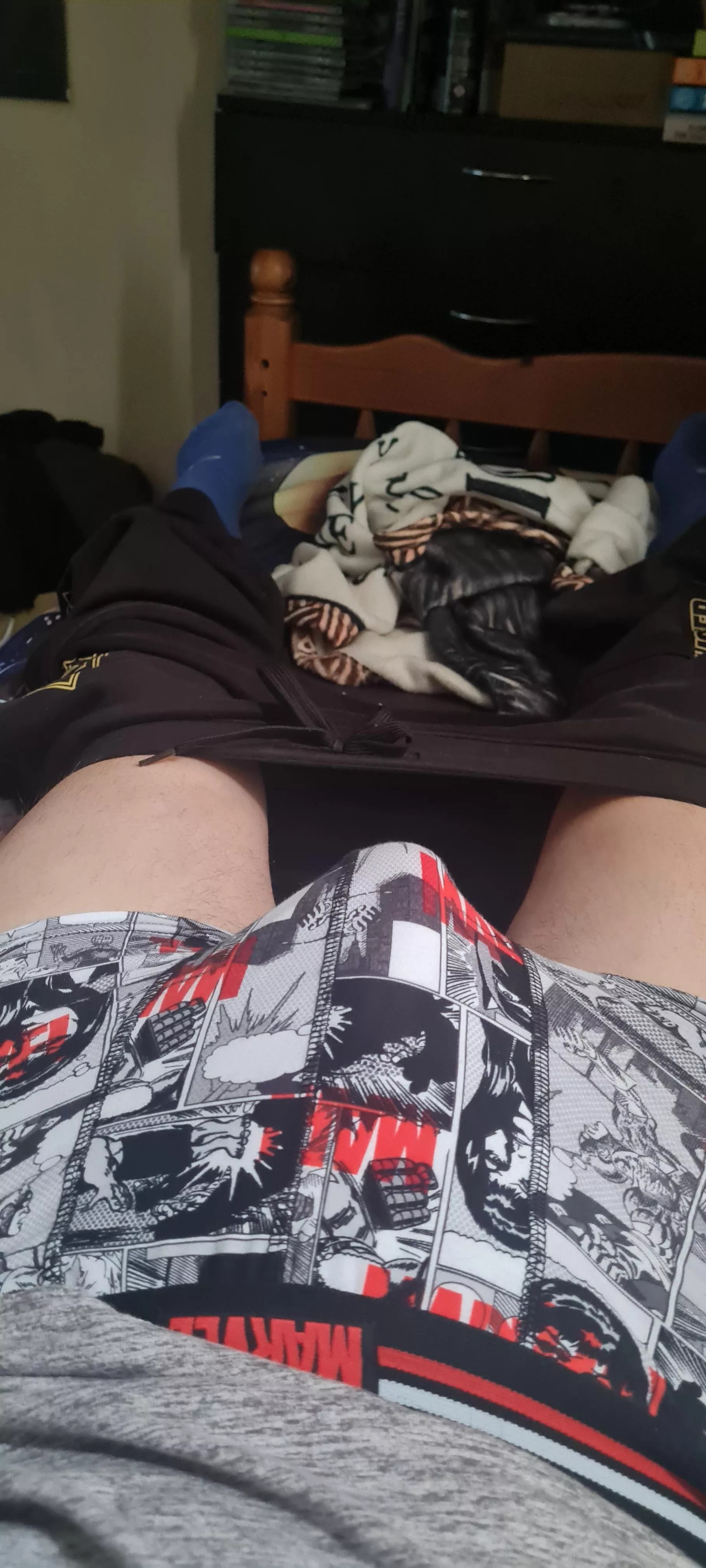 Does my bulge look big.