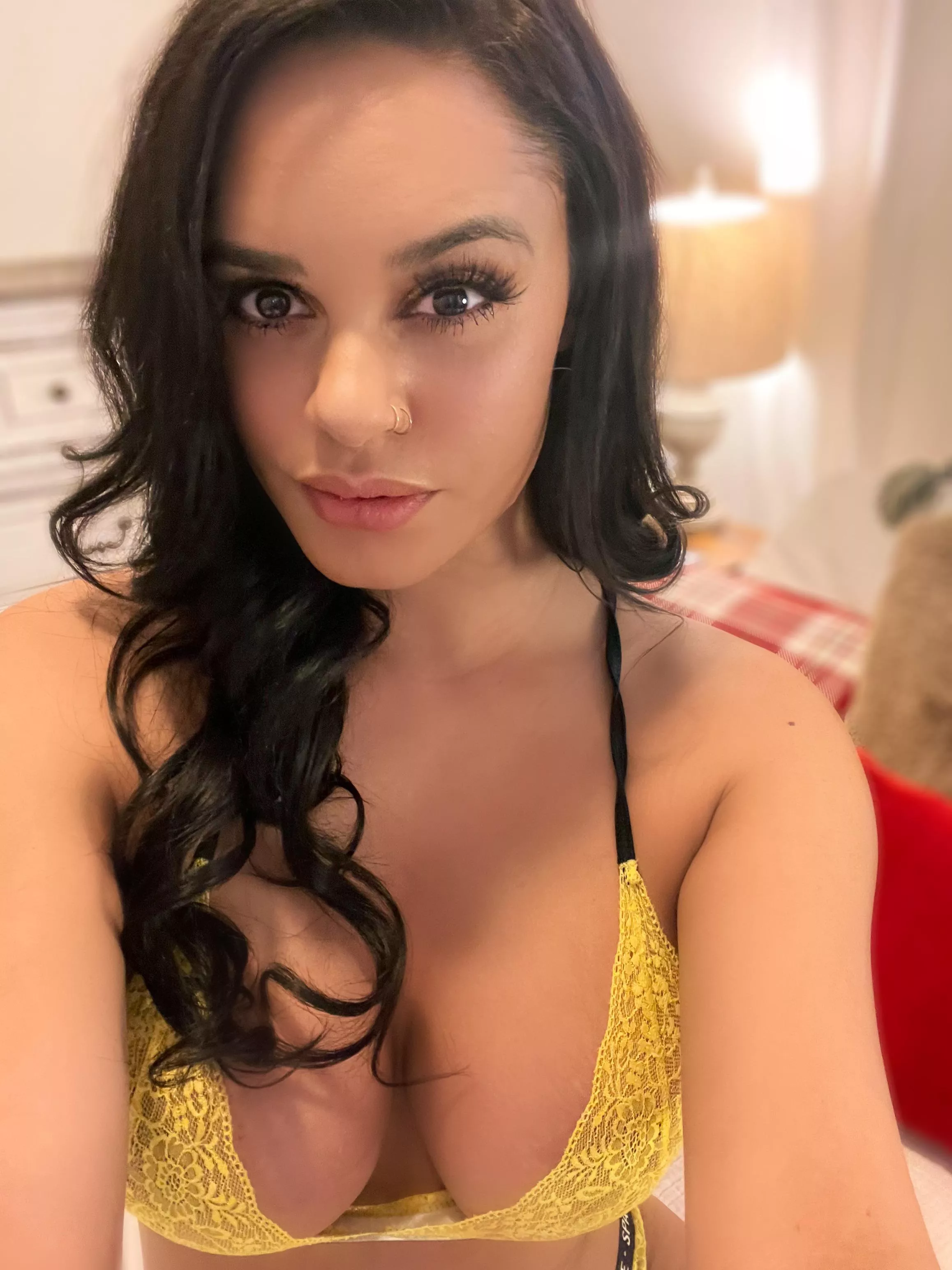 Good morning babes 😘 here for your viewing pleasure ❤️