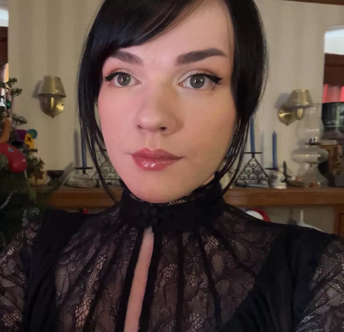 Had a really nice day at my new job! everyone is so nice to me there! I hope you all had a wonderful holiday!