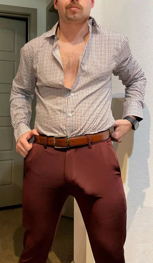 I was wondering why I was getting so many smiles today [36]