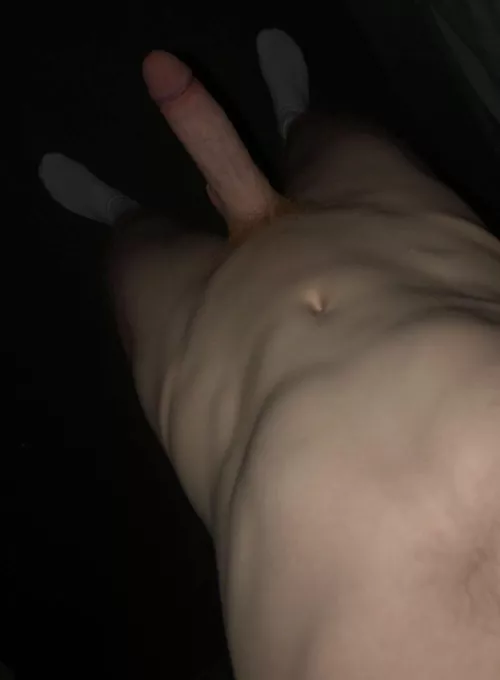 If we was roommates can we fuck? 🫢😈