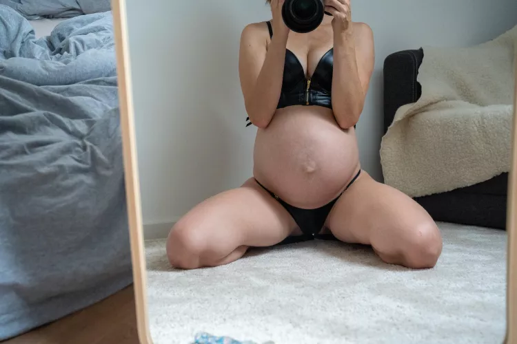 I‘m collecting pro points for not being pregnant anymore soon. To prepare myself not to miss it too hard 😌