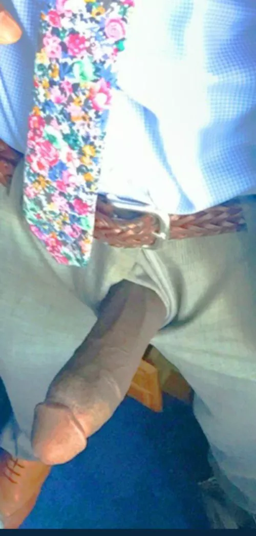 I'm not sure if this passes the work dress code