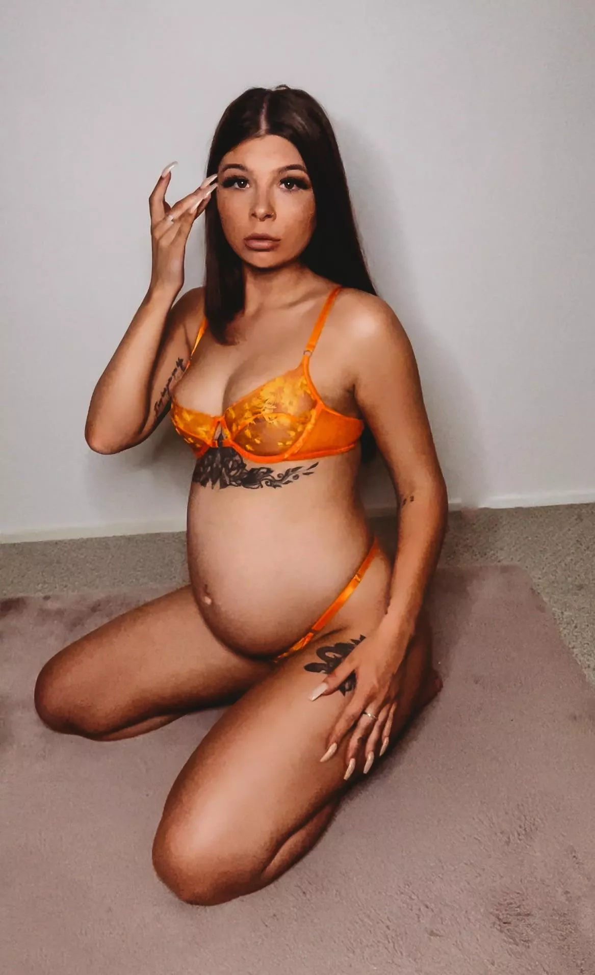 I’m waiting for you 😘 might have a little surprise for you too 🫣🥵😮‍💨