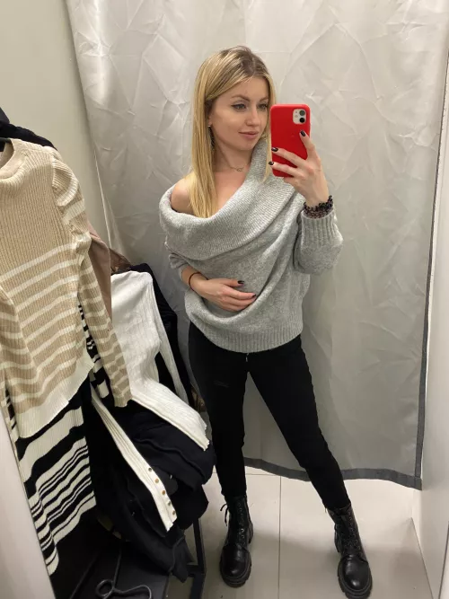 It's time not only to be photographed in the mirror