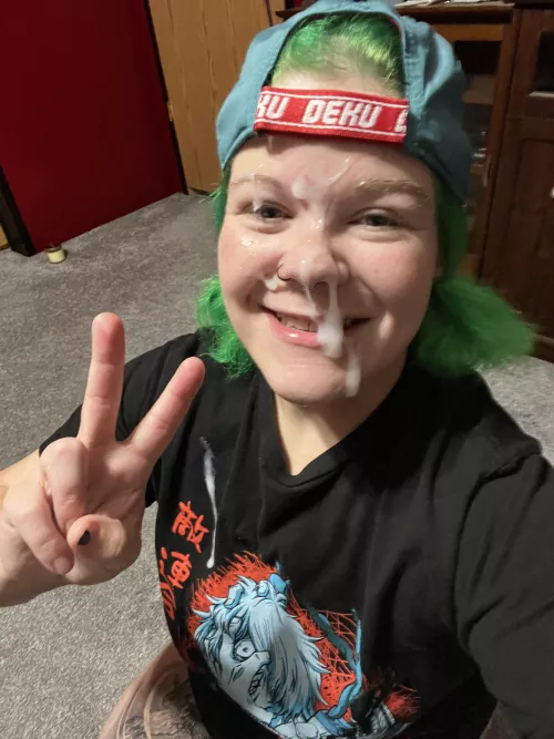 Just a Weeb proud of her reward