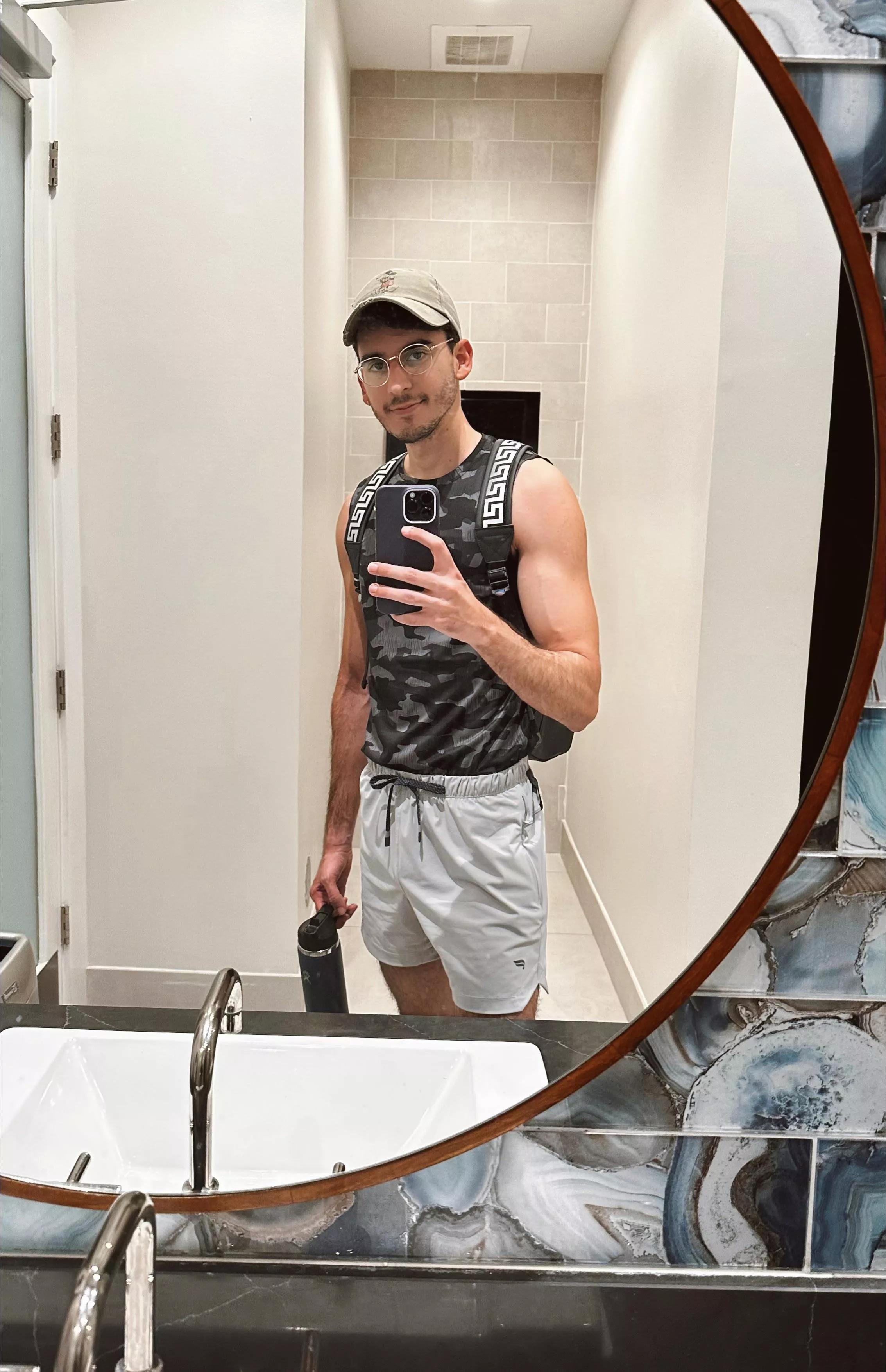 Let’s have a productive Monday :)