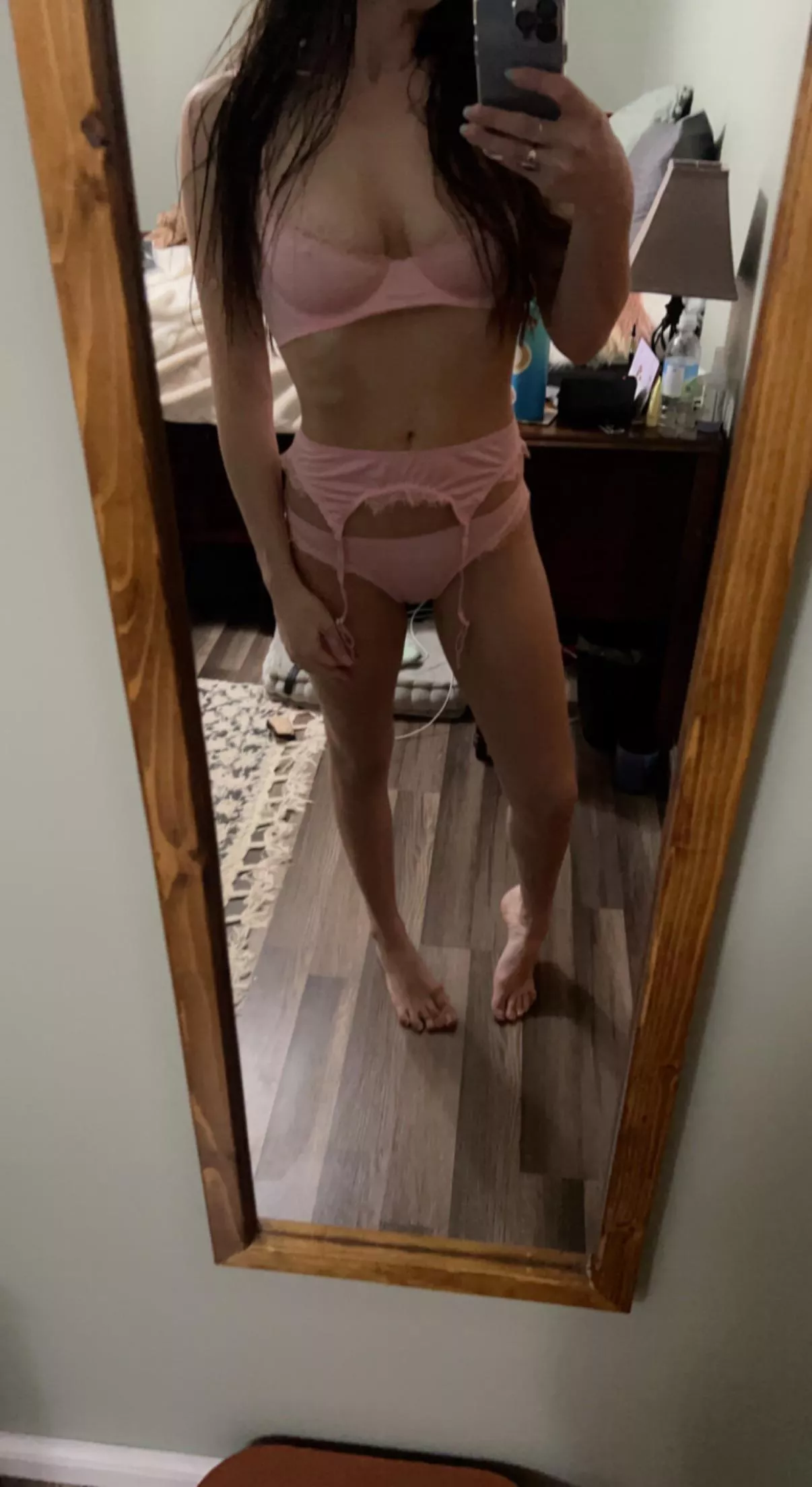 Live now @littlesphinx420