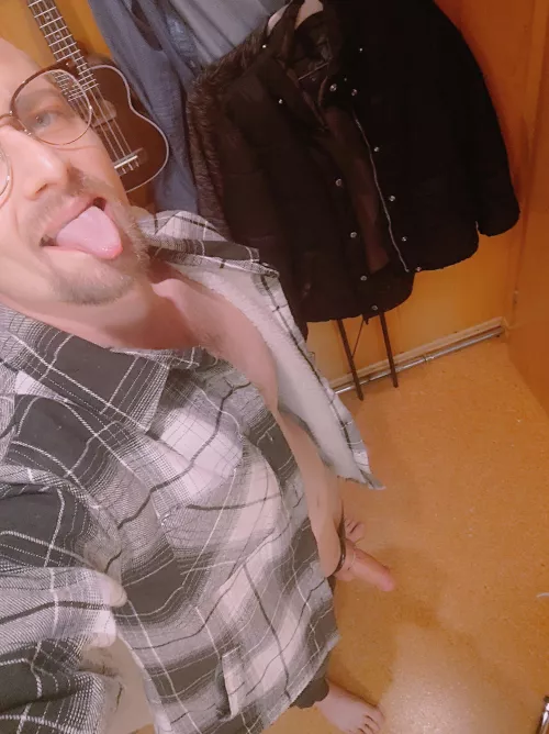 [M]27 from Germany 🙈👀