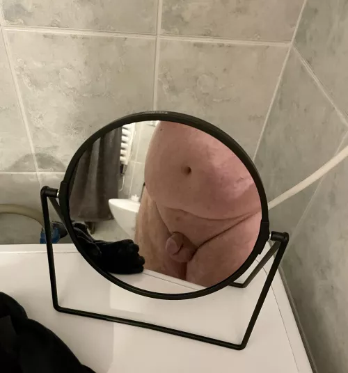 Monster in da mirror