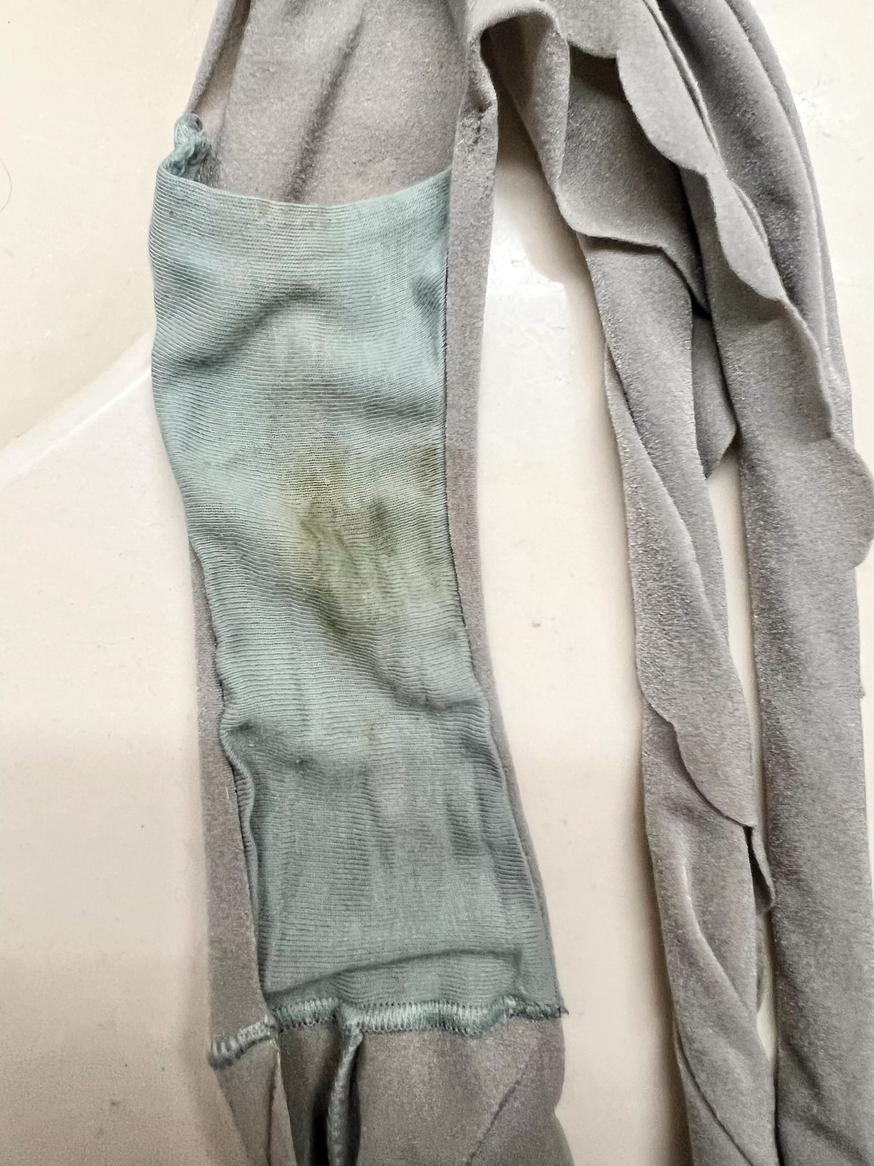 My girl left me some of the sweatiest filthiest gussets yet. Have been smelling her for more than a decade and her scent just keeps hypnotizing me like the first time ( or better)