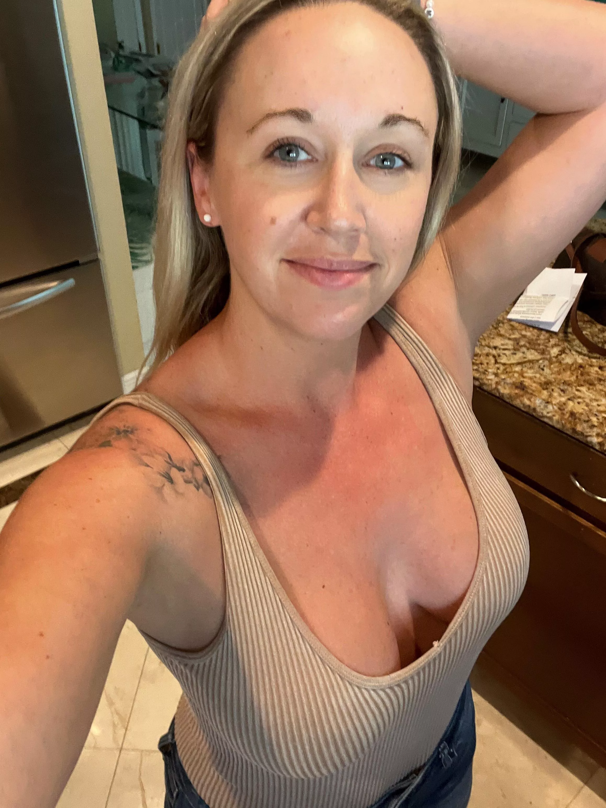 New top! ☺️ Do you like it?