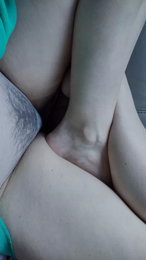 Of course you can cum on the road trip