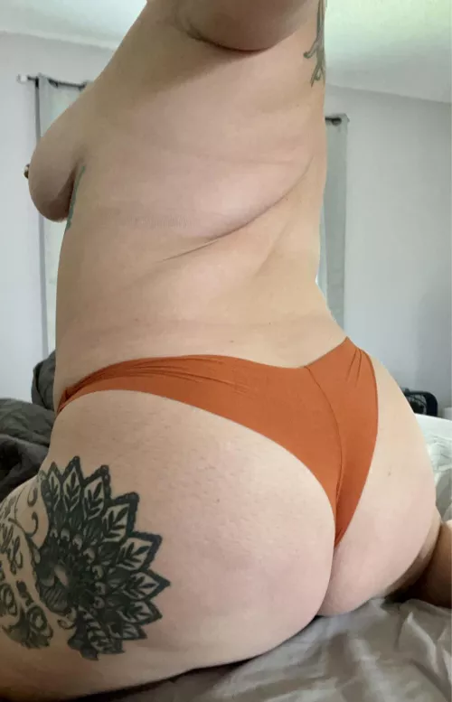 [selling] [f]These orange VS panties are on a 2 day wear