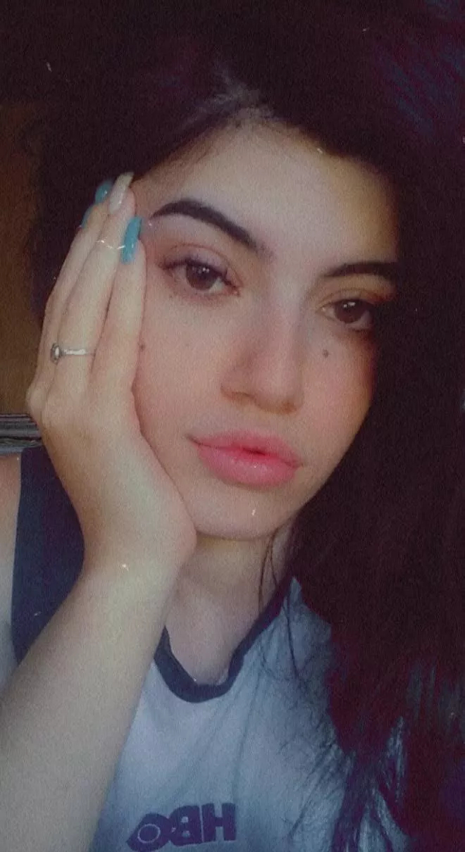 [selling] Good morning losers, I'm taking ownership requests. Kik: angelgoddess263