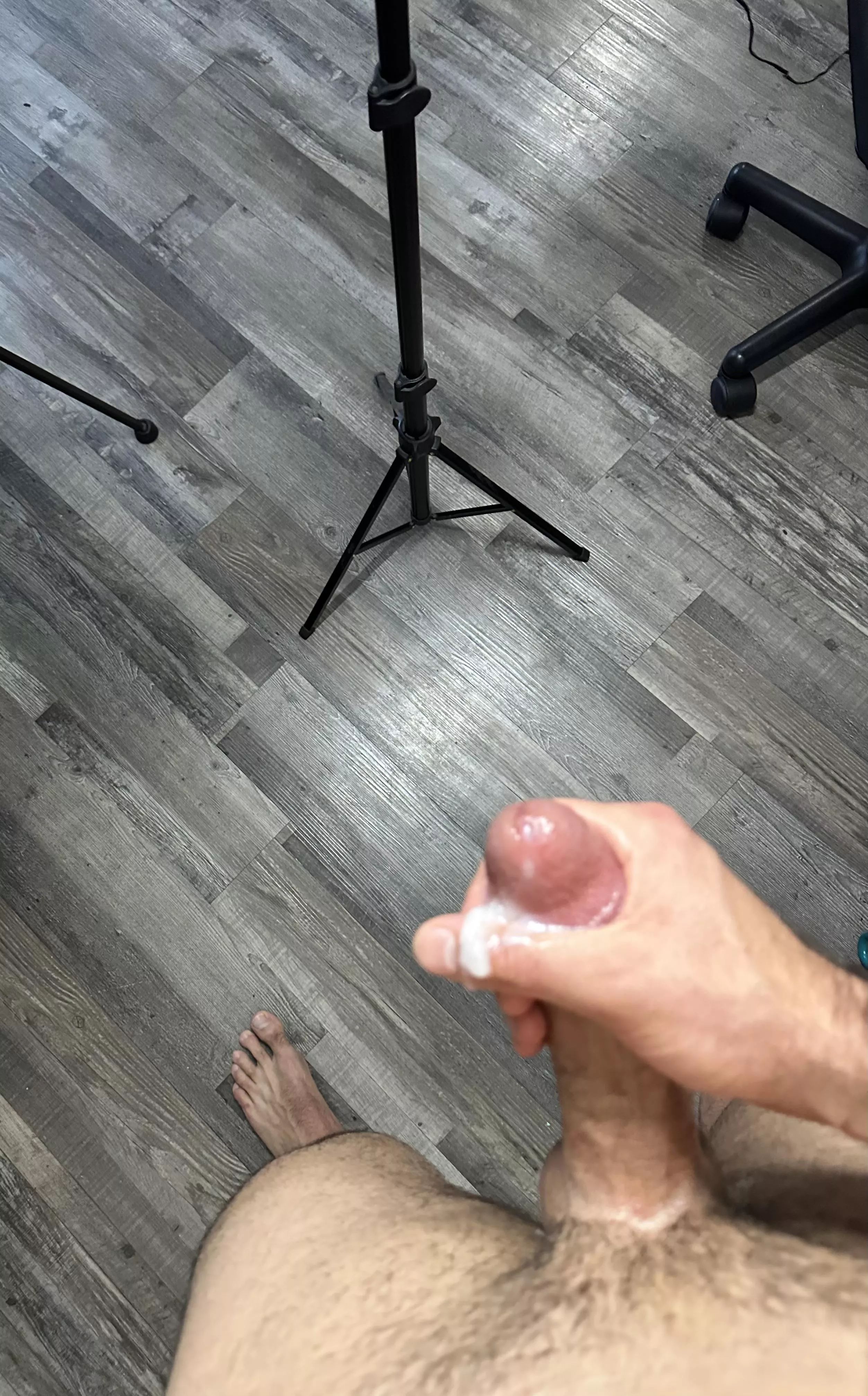 Serious Question…i wanna see how many people have tasted cum before? Comment 1 if yes or 2 if not