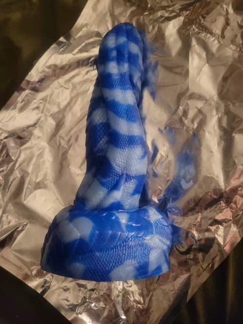 she's so pretty!! m/m orochi 🤤