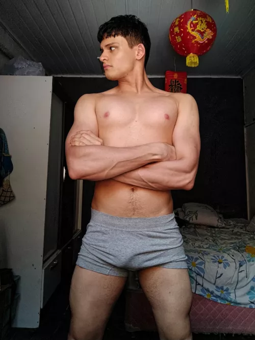 should i go for tighter undies?
