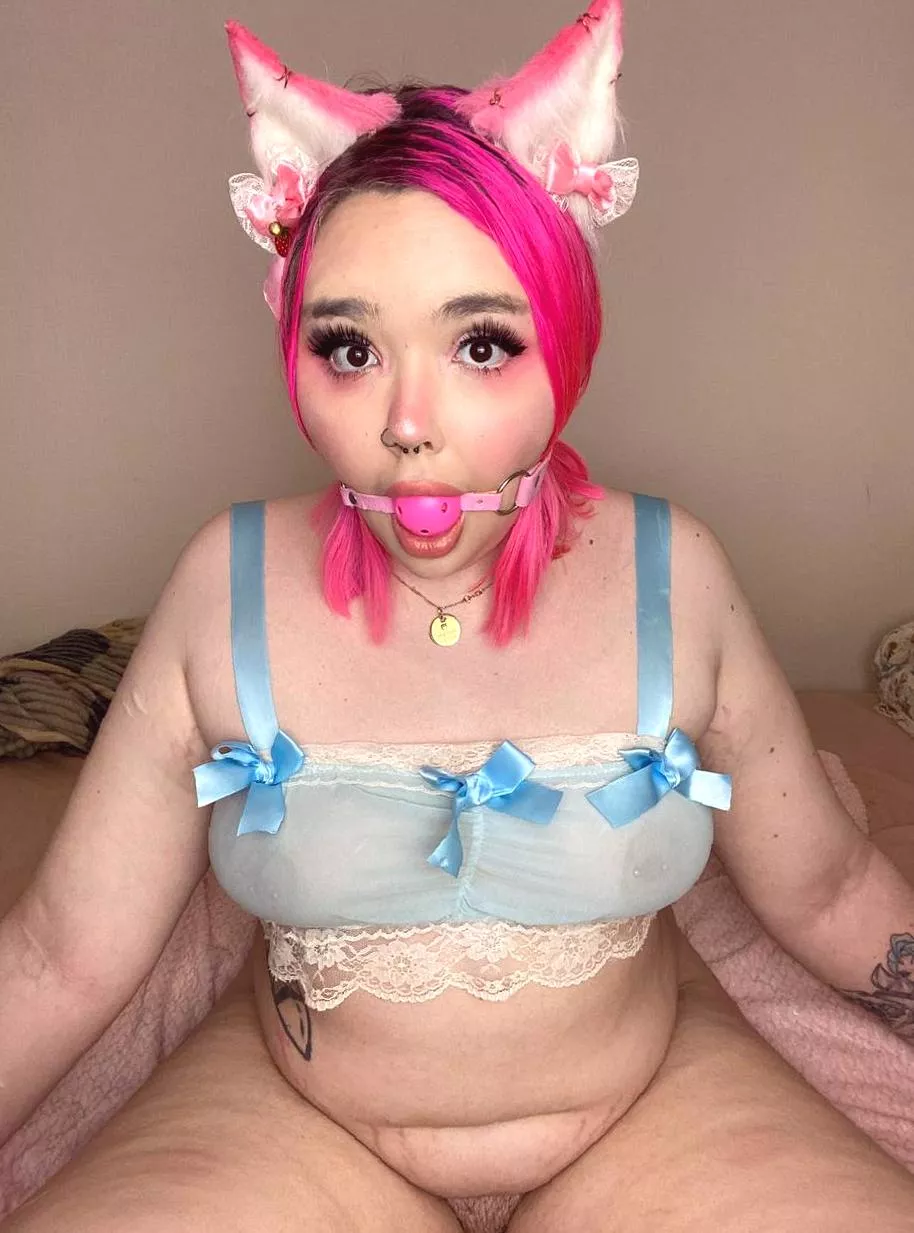 Shout out to gravity