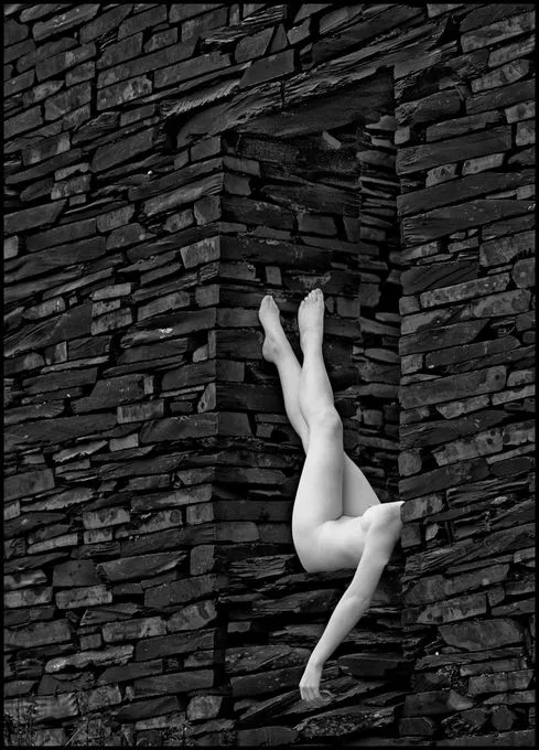 Slate and Marble by Lloyd Wright