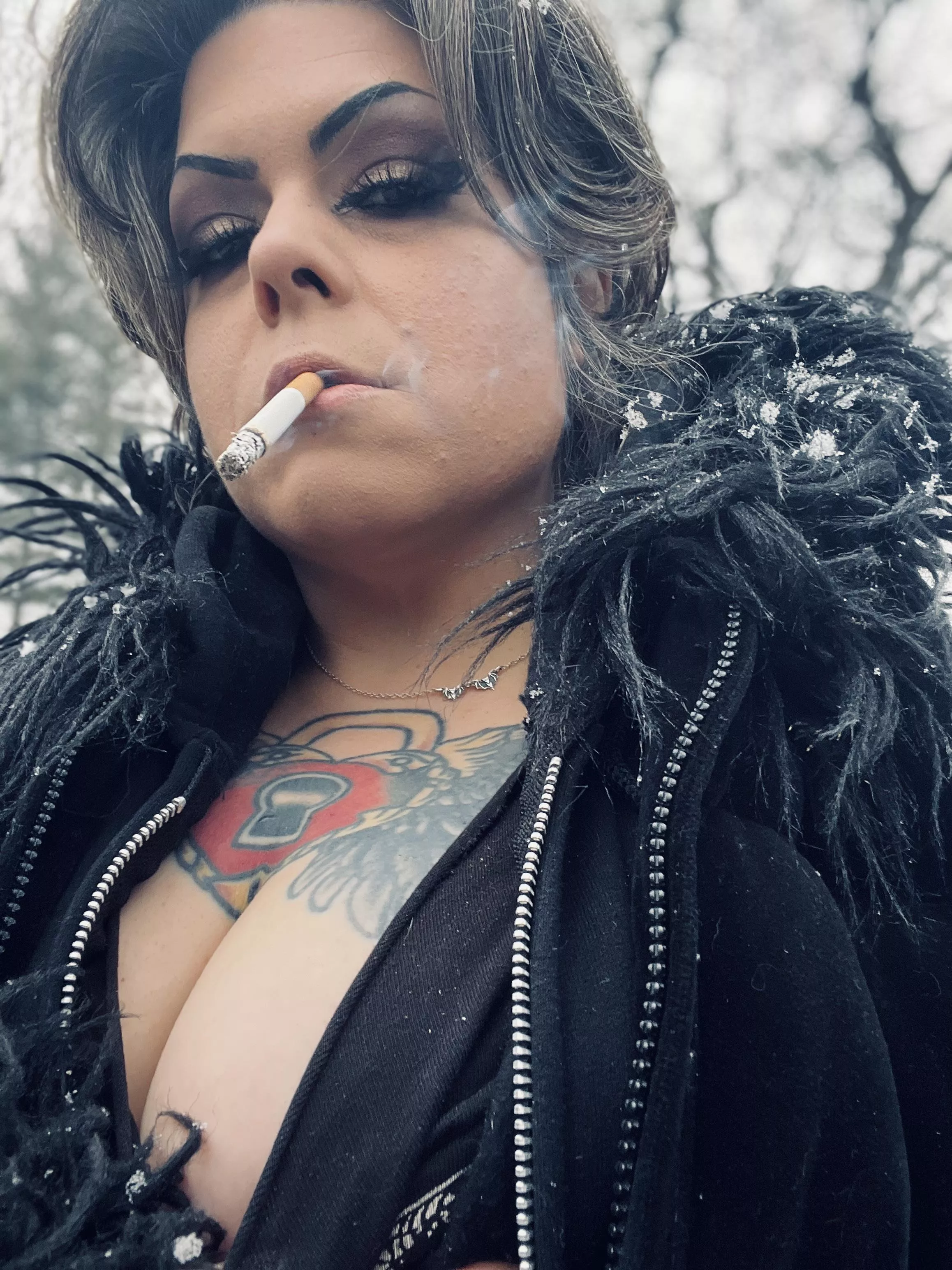 Snow queen vibes 💋