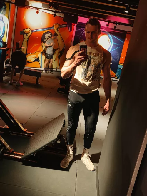 The most mild little bulge…