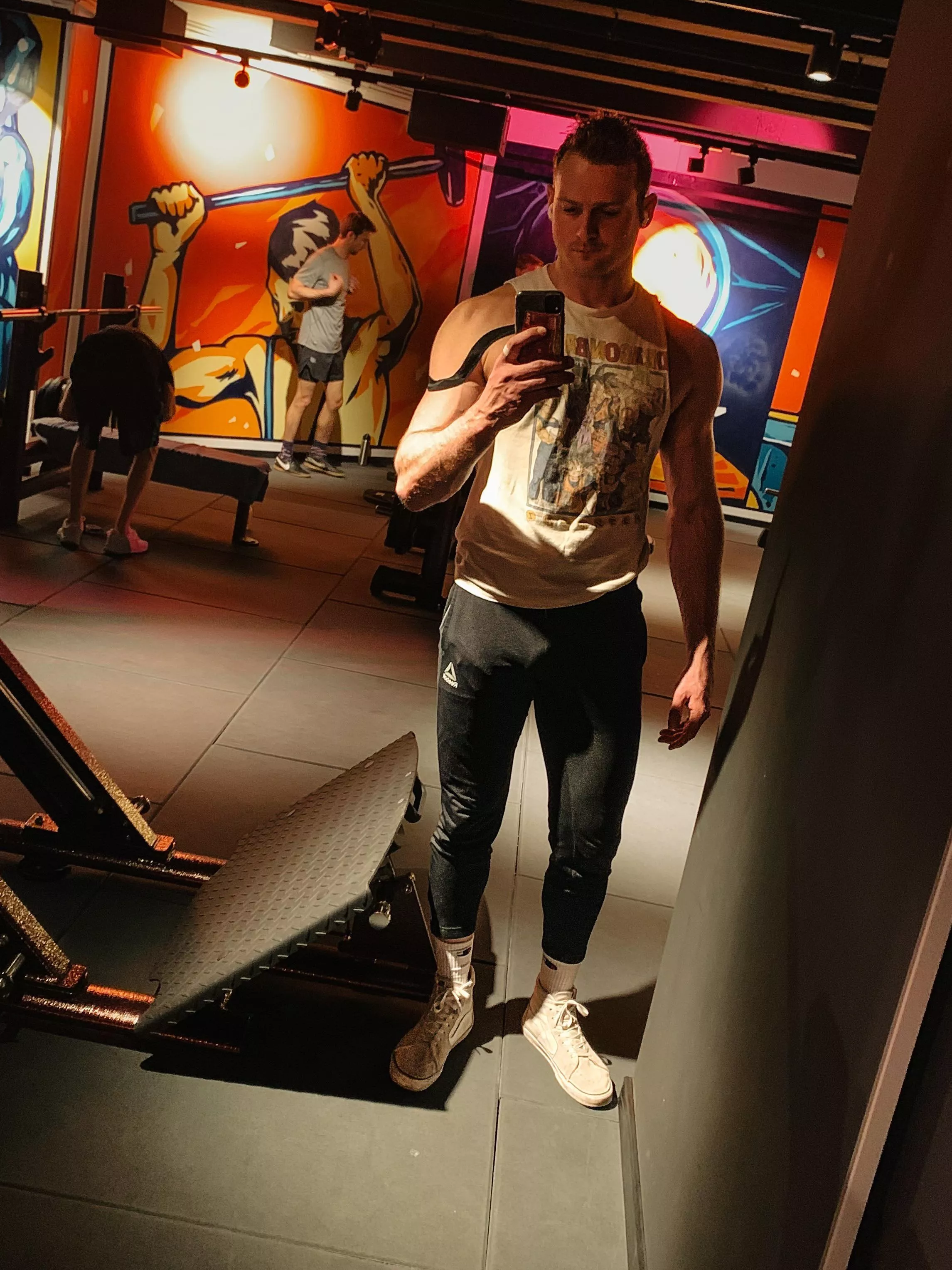 The most mild little bulge…