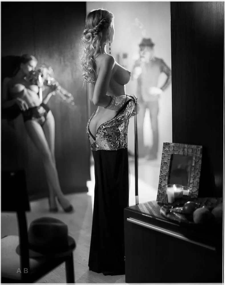 Undressing backstage