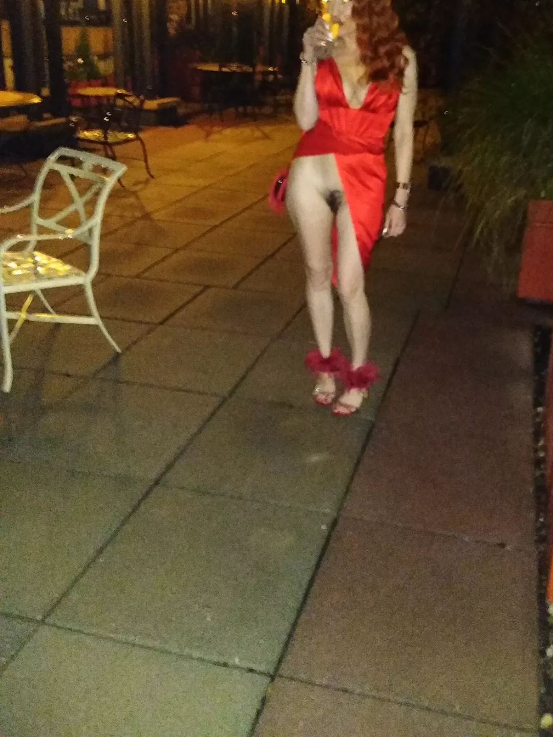 Windy on the bar terrace😘